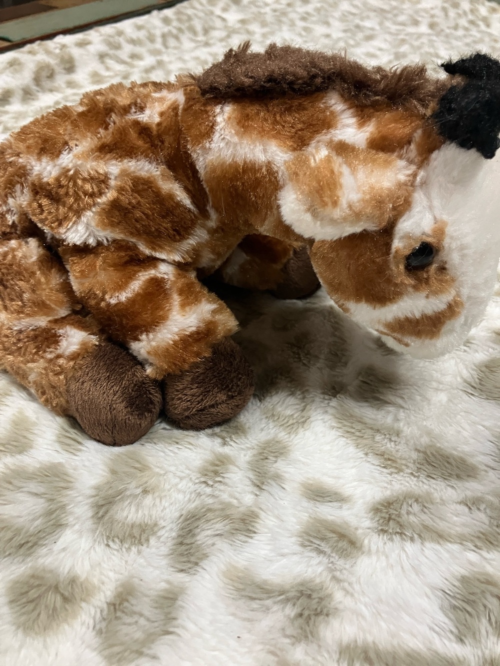 Aurora World Giraffe from the Destination Nation Collection